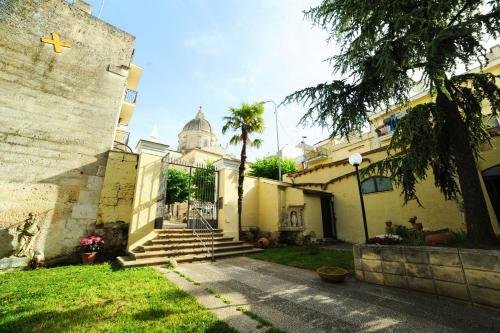 Hostal La Bougainvillea