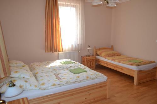 Hostal M�dos Falusi Sz�ll�shely