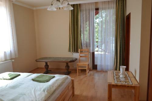 Hostal M�dos Falusi Sz�ll�shely