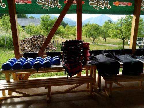 Agroturismo Wolf Lekovic Rafting