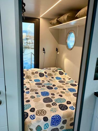 Houseboat Seabreeze