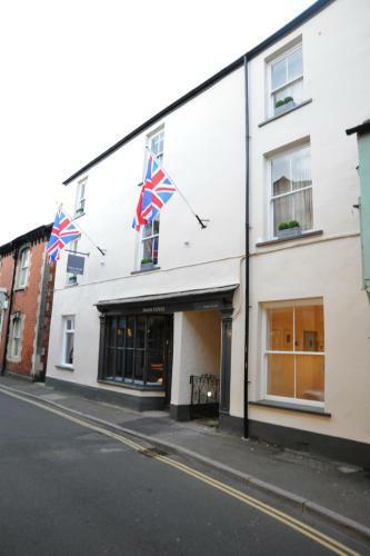 Bed & Breakfast Swain House