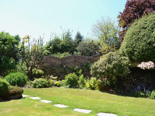 Whiteabury Cottage