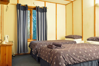 Bed & Breakfast Trafford Hall