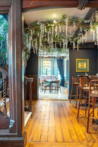 Posada Hartford Hall Hotel By Marston's Inns