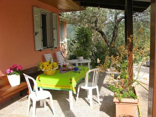 Villa Mimosa Ad Alghero A 2km Dalla Spiaggia Per 6 Persone