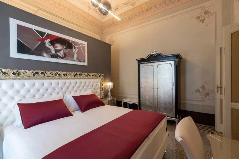 Hostal Luxury Liberty House