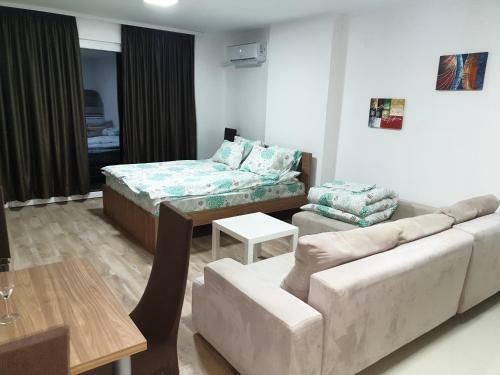 Apartamento Anja - Chinar Tree Square