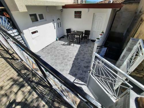 Redex Apartments