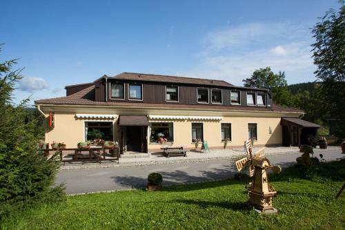 Hostal Gastst�tte & Pension Waldquell