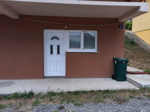 Apartment Pantovic