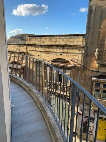 Brand New Two Bedroom Apartment Next To The Citadel