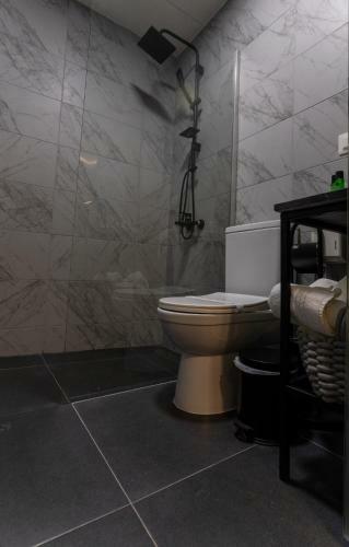 Brioni Hotel & Restaurant