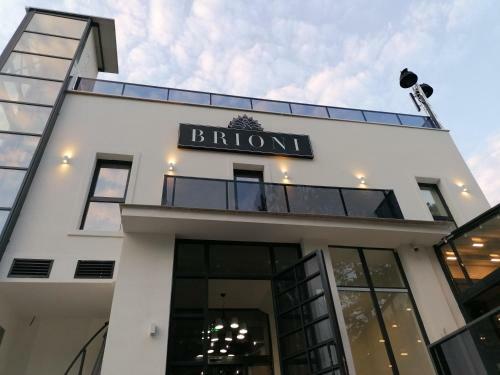 Brioni Hotel & Restaurant