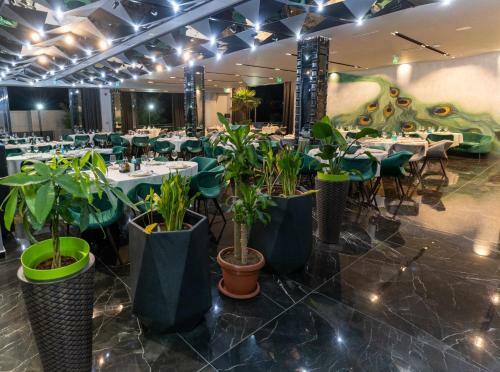 Brioni Hotel & Restaurant