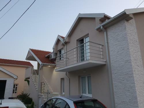 Apartman Tolosi