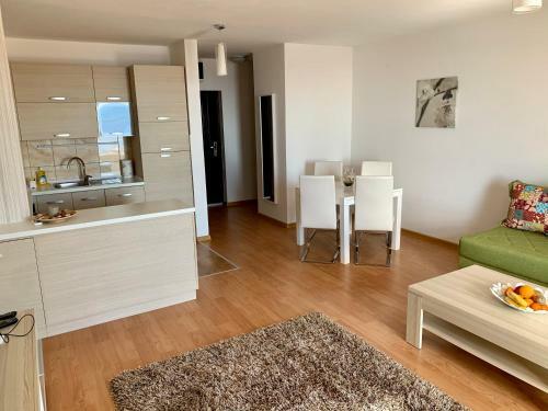 Lux Apartment
