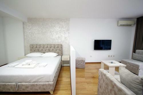 Holiday Apartments Petrovac