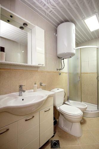 Holiday Apartments Petrovac