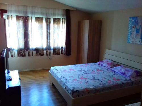 Marko Apartments
