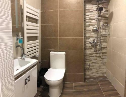 Apartment N & N