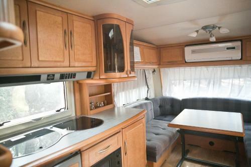 Caravans Ba?ko Polje