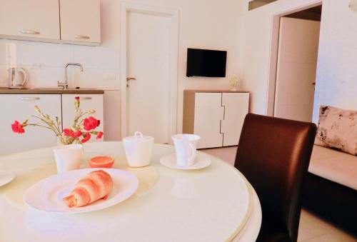 Hostal Diamant Apartments