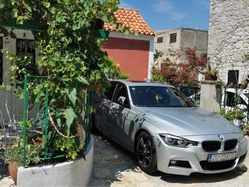 Apartamentos Vintage House For Rent 60m From Sea