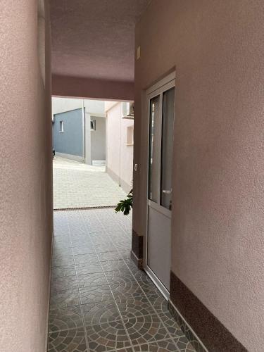 Apartments Dragan