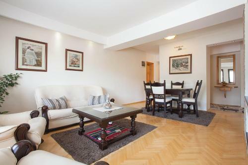 White Apartment