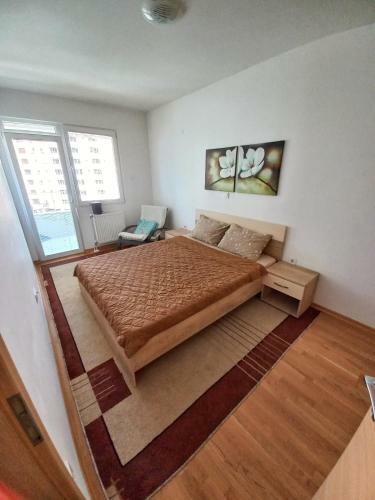 Fans Apartments