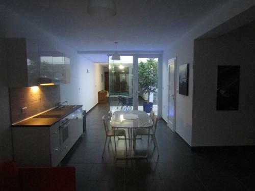 Apartamento 1 Flame Trees