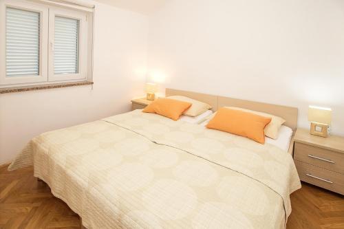 Apartments Mare