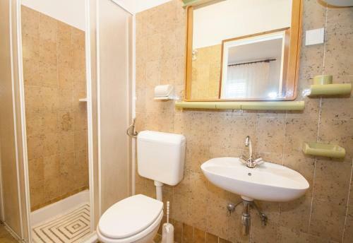 Hostal Rooms Sale Marija