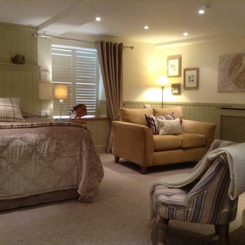 Hostal The Coach House