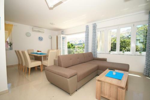 Apartment Mimoza 5, Baska, Krk