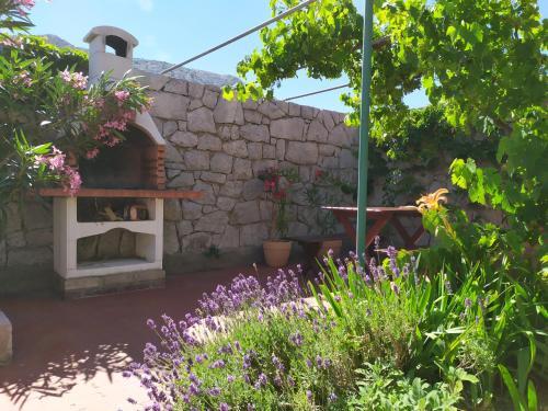 Holiday House Maja
