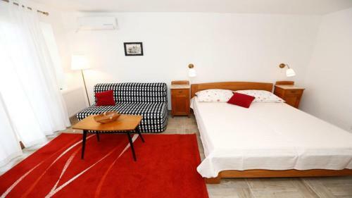 Apartment Vesna With Terrace