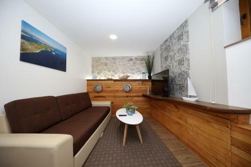 Apartmani Dvor Betina