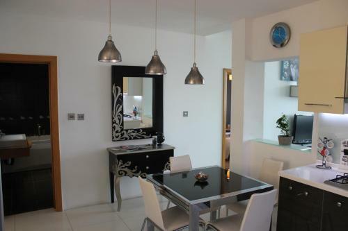 Sunny Lodge Apartment