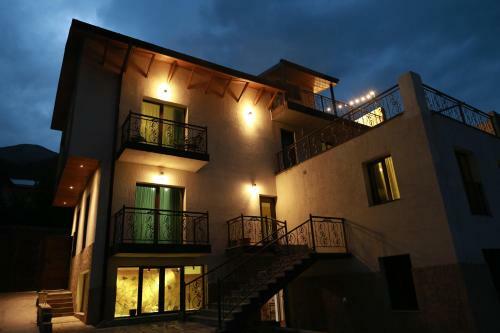 Hotel Paramount Kazbegi