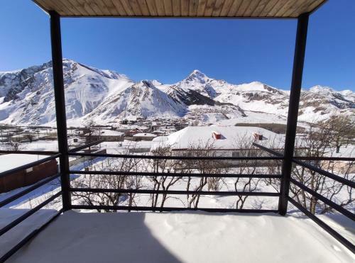 Kazbegi Apartment