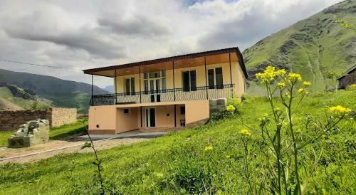 Hostal Hotel Garbani