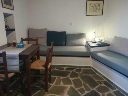 Le Petit Ch�teau