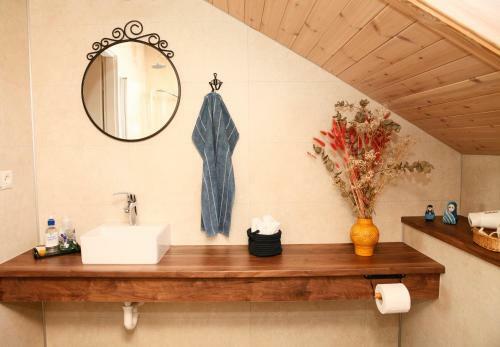 Hostal Frostasta�ir Guesthouse