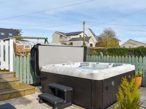 Eryl Mor Lodge