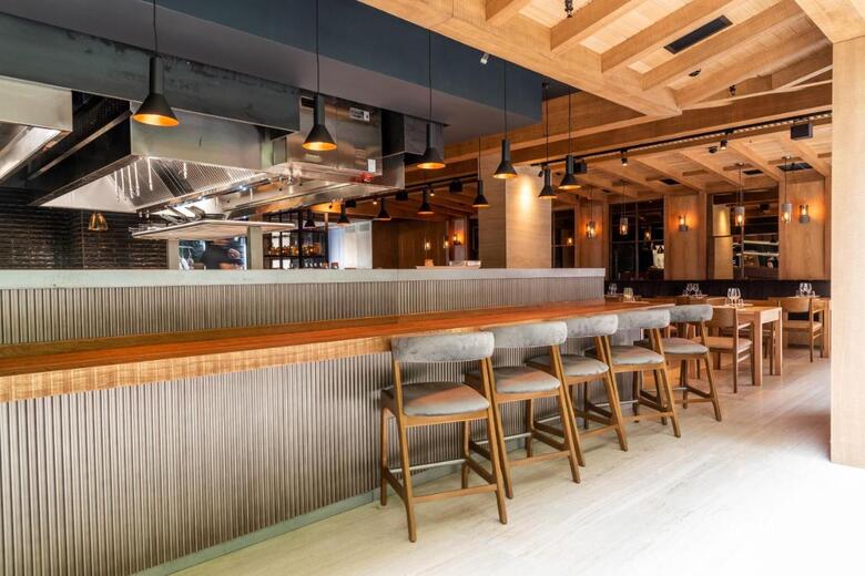 Land's End, Boutique Hotel
