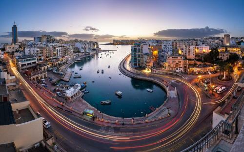 Marvellous Apartment With Valletta And Harbour Views