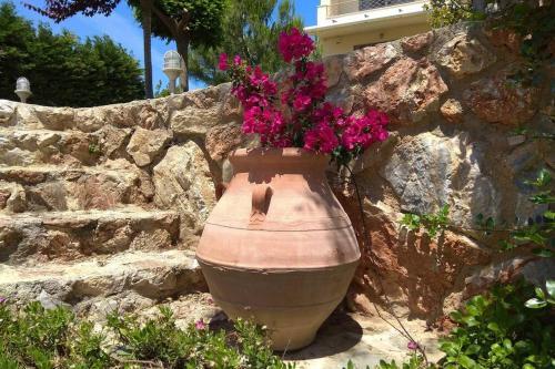 Seaside Villa Andronikos (Evia Island)