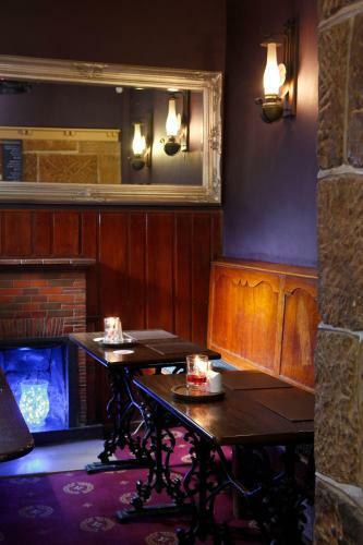 Hostal The Peacock